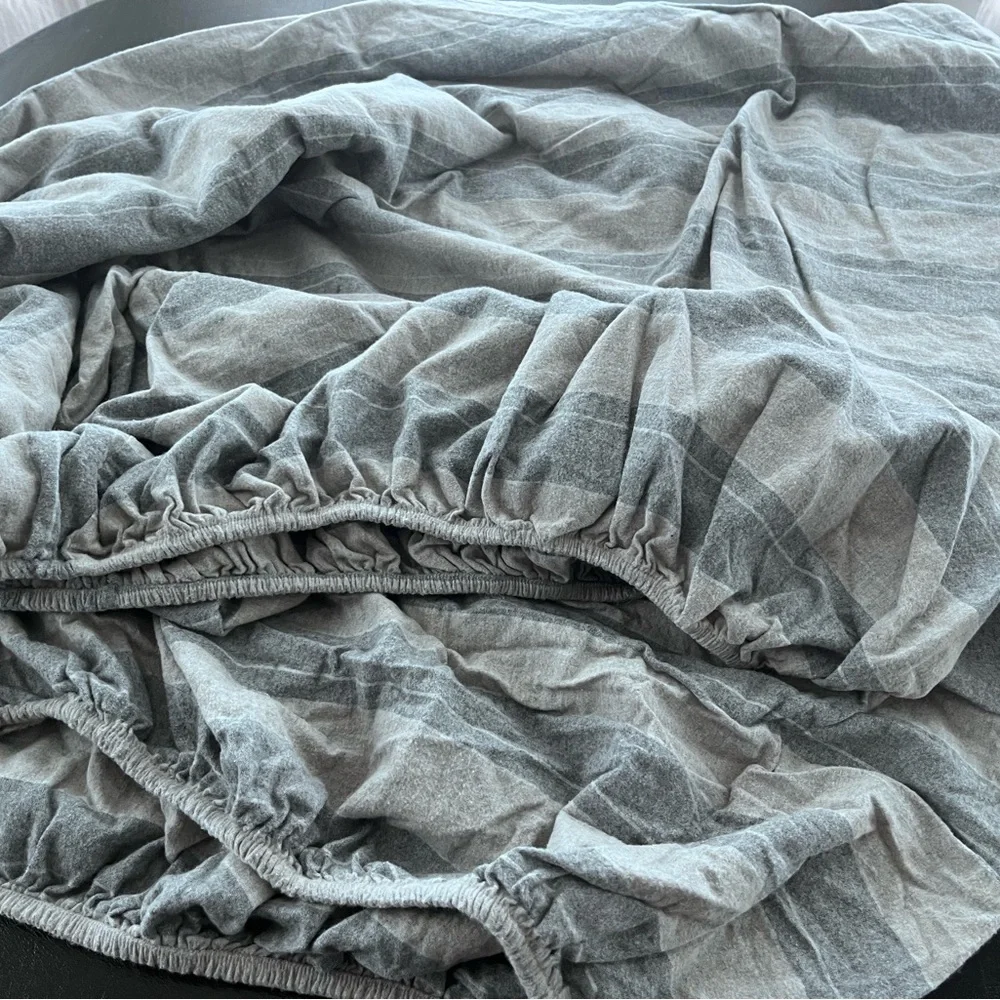 La Rochelle Company Sheet Set